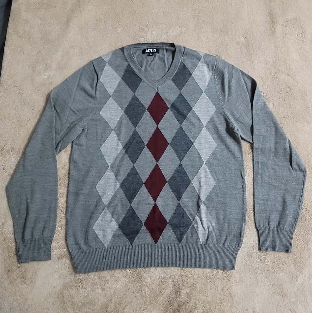 Apt. 9 V-Neck Sweater